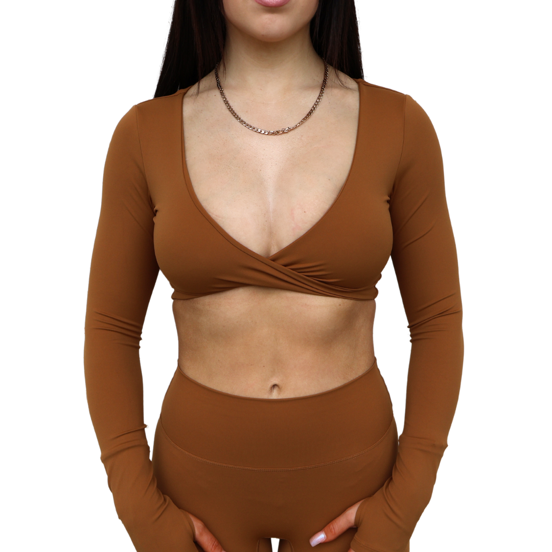 ESSENTIALS TWIST CROP