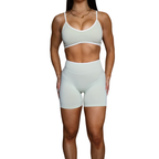 Womens seamless activewear sets.
